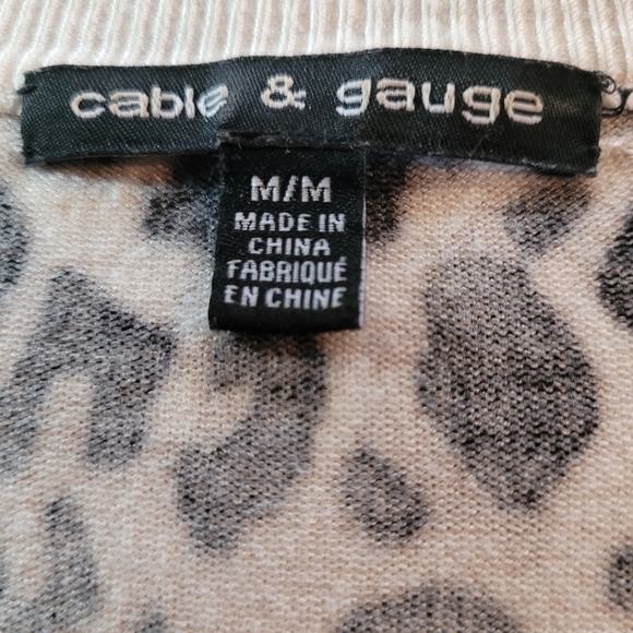 CABLE AND GAUGE Animal Print Cardigan, Size Medium - Picture 11 of 15
